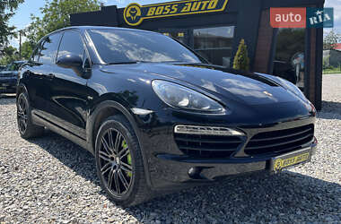 Внедорожник / Кроссовер Porsche Cayenne 2014 в Коломые