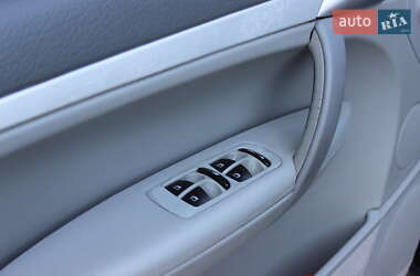 Внедорожник / Кроссовер Porsche Cayenne 2004 в 