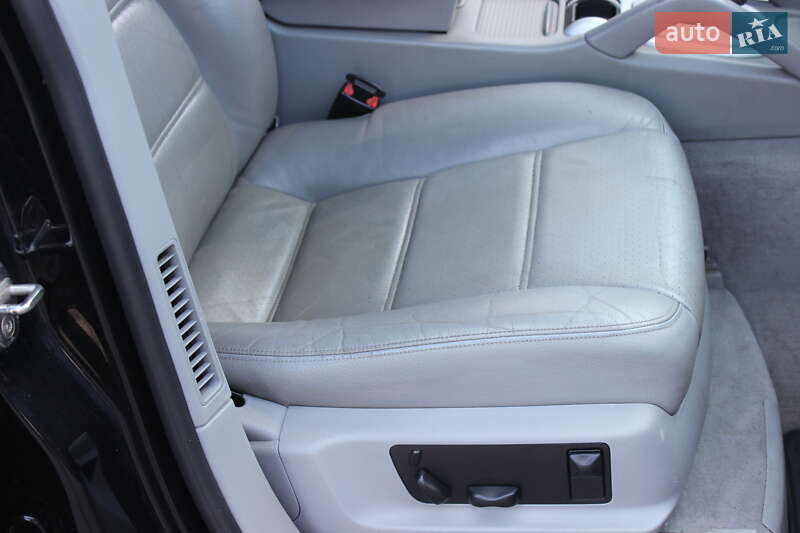 Внедорожник / Кроссовер Porsche Cayenne 2004 в Днепре фото 24 Внедорожник / Кроссовер Porsche Cayenne 2004 в Днепре