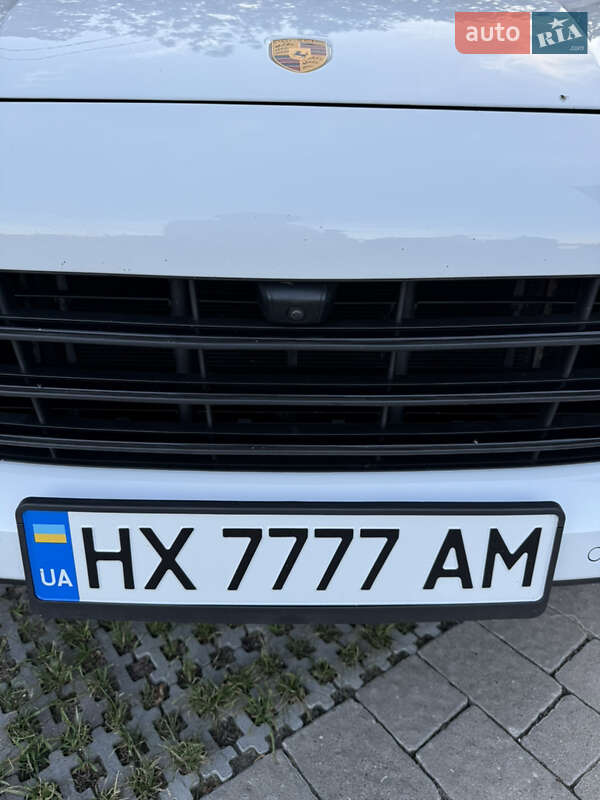 Внедорожник / Кроссовер Porsche Cayenne 2018 в Львове