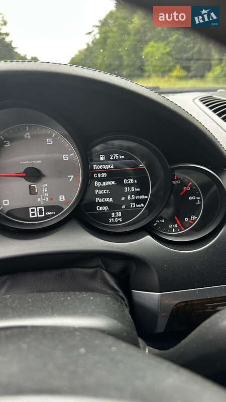 Внедорожник / Кроссовер Porsche Cayenne 2012 в Киеве