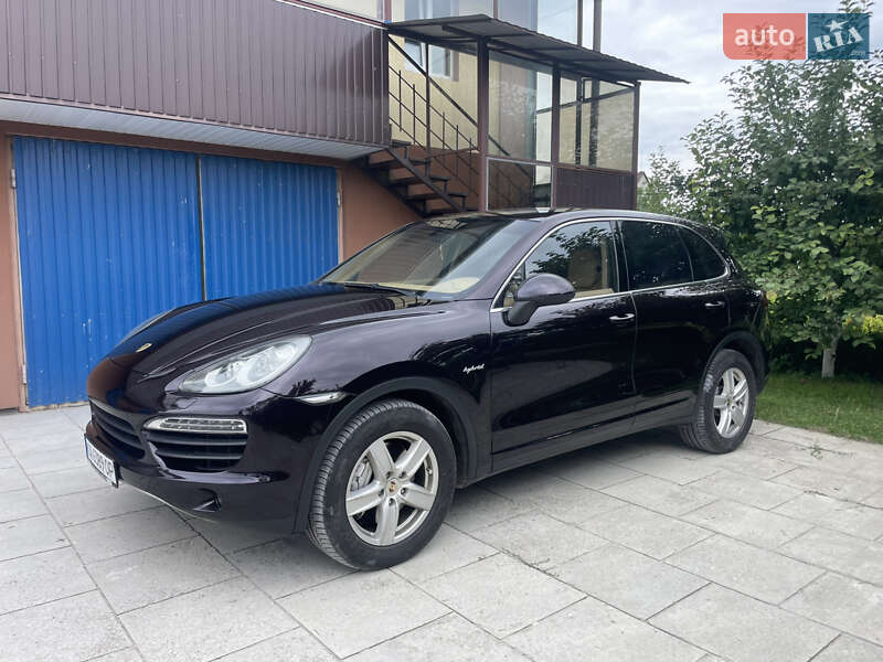 Внедорожник / Кроссовер Porsche Cayenne 2011 в Переяславе фото 3 Внедорожник / Кроссовер Porsche Cayenne 2011 в Переяславе