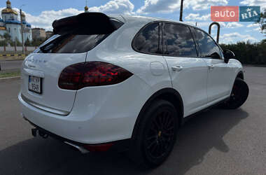 Внедорожник / Кроссовер Porsche Cayenne 2013 в 
