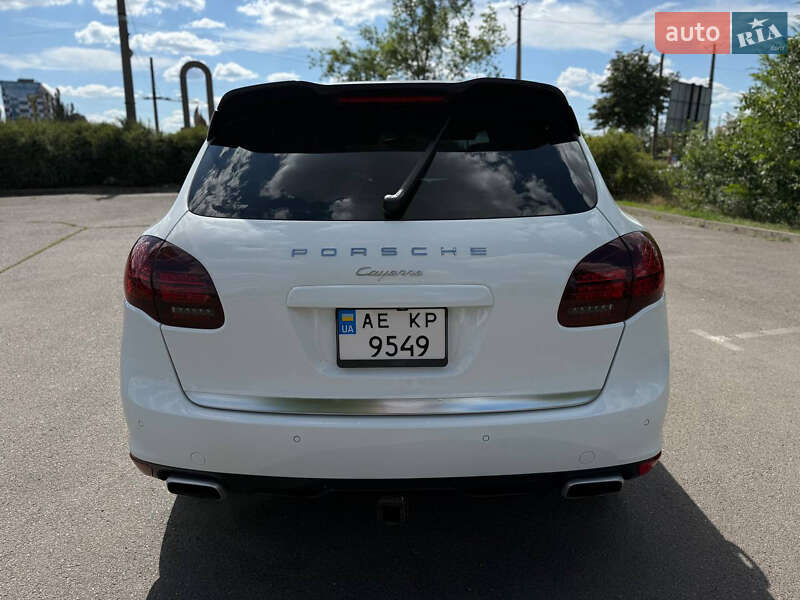 Позашляховик / Кросовер Porsche Cayenne 2013 в Кривому Розі