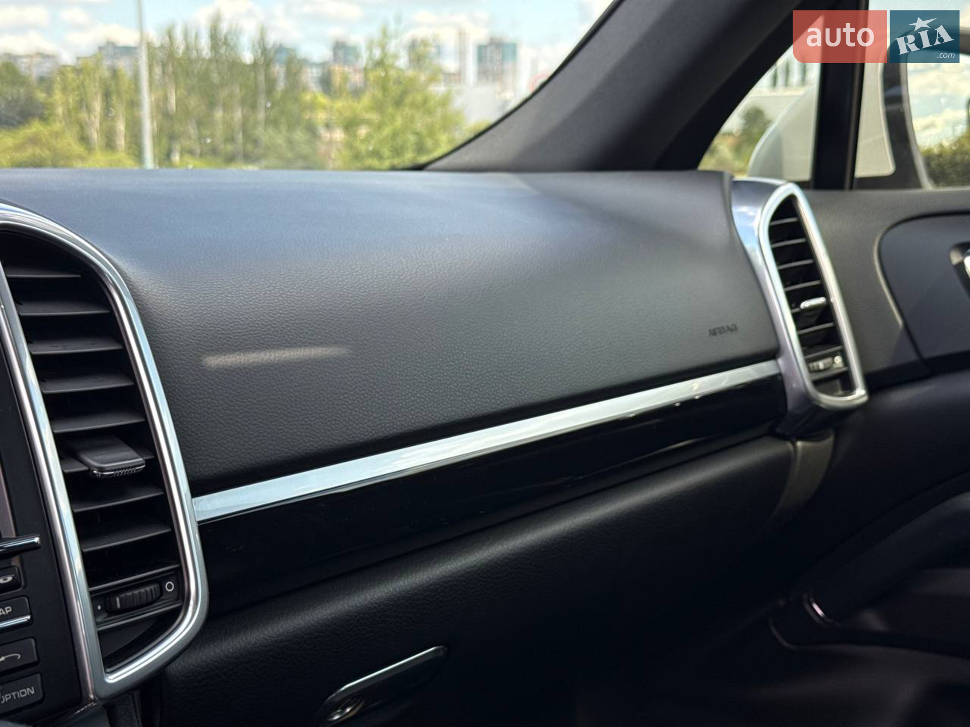 2013 Porsche Cayenne - мініатюра 39