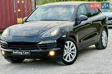 Позашляховик / Кросовер Porsche Cayenne 2011 в 