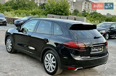 Позашляховик / Кросовер Porsche Cayenne 2011 в 