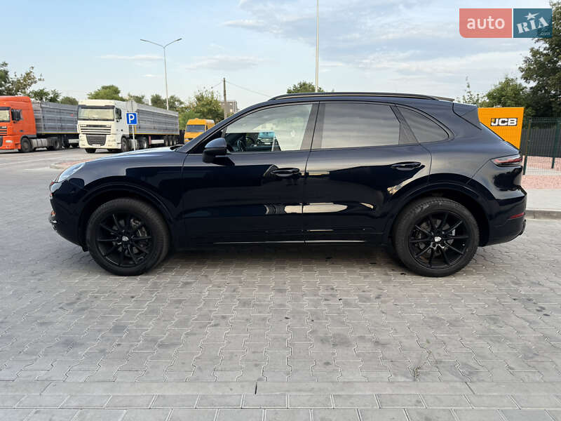 Позашляховик / Кросовер Porsche Cayenne 2019 в Одесі