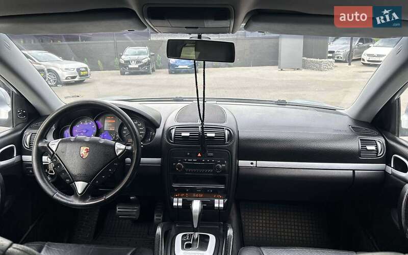 Внедорожник / Кроссовер Porsche Cayenne 2005 в Черновцах