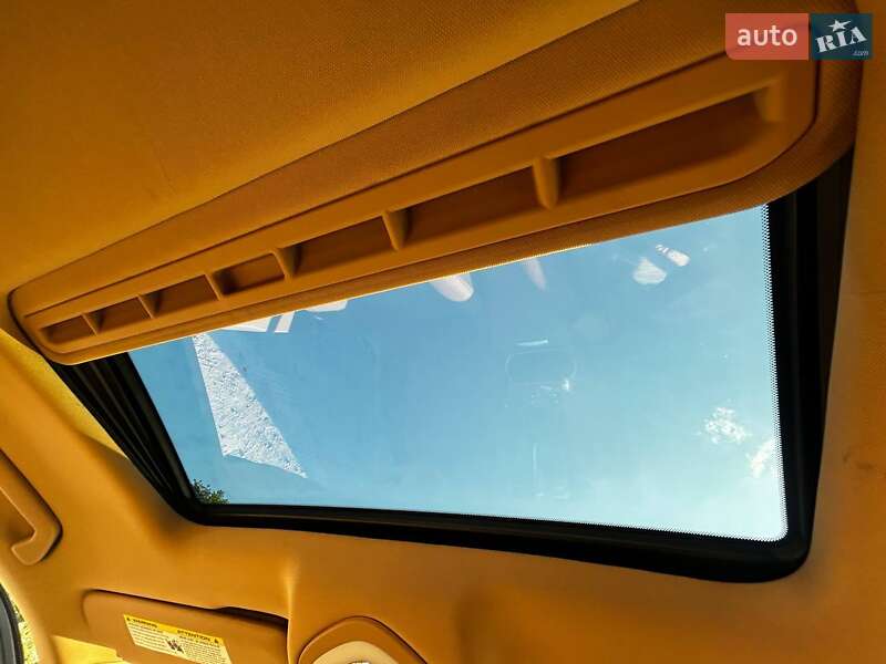 Позашляховик / Кросовер Porsche Cayenne 2013 в Харкові