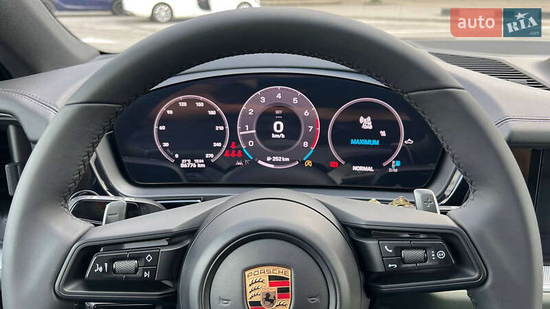 Внедорожник / Кроссовер Porsche Cayenne 2023 в Виннице