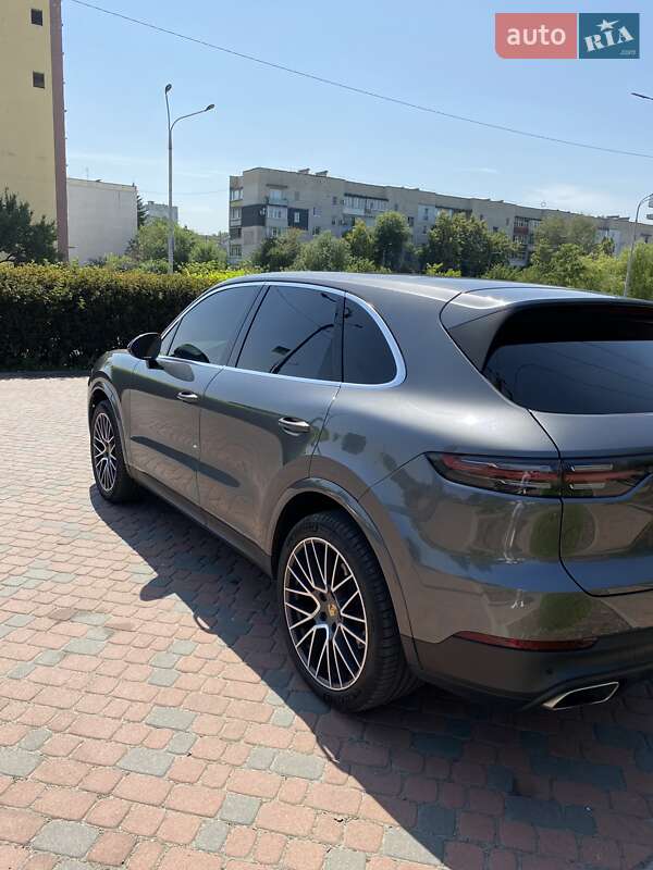 Внедорожник / Кроссовер Porsche Cayenne 2019 в Павлограде