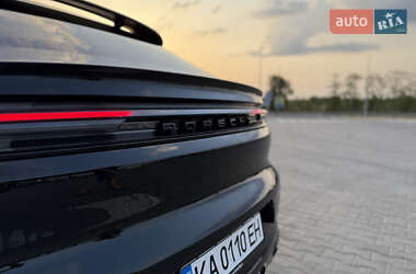 Внедорожник / Кроссовер Porsche Cayenne 2023 в 