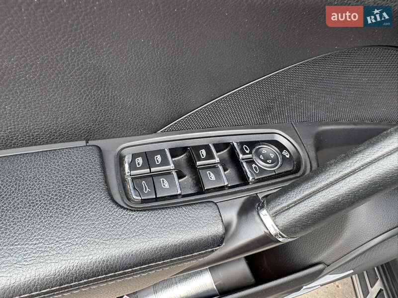 Внедорожник / Кроссовер Porsche Cayenne 2012 в Киеве фото 32 Внедорожник / Кроссовер Porsche Cayenne 2012 в Киеве