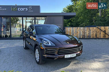 Позашляховик / Кросовер Porsche Cayenne 2018 в Львові