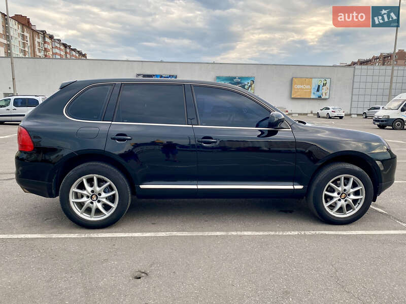 Внедорожник / Кроссовер Porsche Cayenne 2005 в Ивано-Франковске