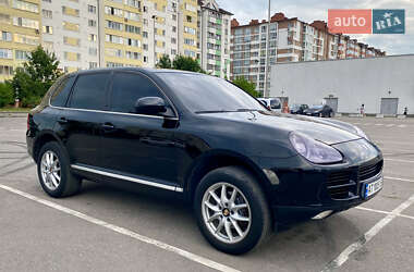 Внедорожник / Кроссовер Porsche Cayenne 2005 в 