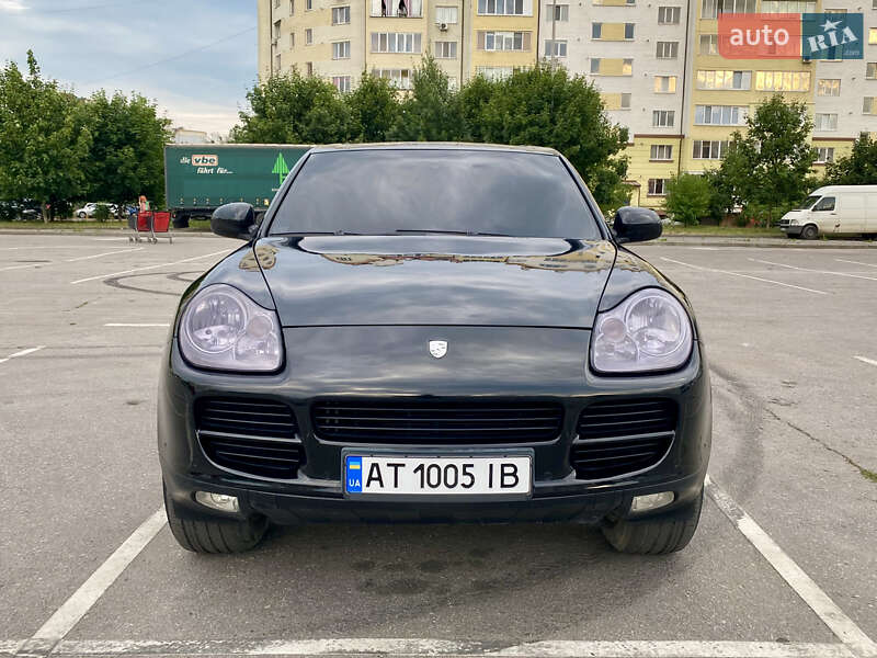 Внедорожник / Кроссовер Porsche Cayenne 2005 в Ивано-Франковске