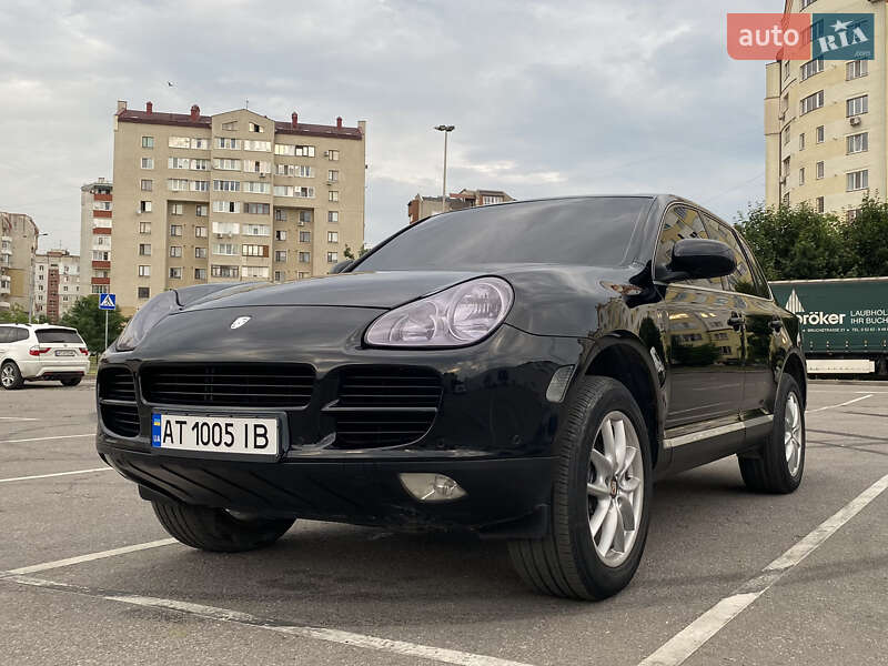 Внедорожник / Кроссовер Porsche Cayenne 2005 в Ивано-Франковске