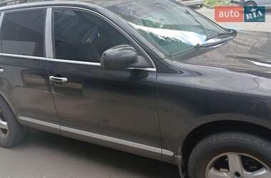 Внедорожник / Кроссовер Porsche Cayenne 2004 в 