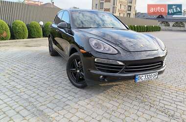 Позашляховик / Кросовер Porsche Cayenne 2013 в 