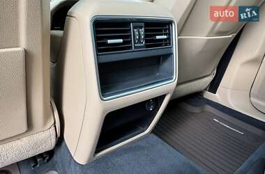 Внедорожник / Кроссовер Porsche Cayenne 2019 в 