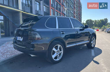 Внедорожник / Кроссовер Porsche Cayenne 2005 в 