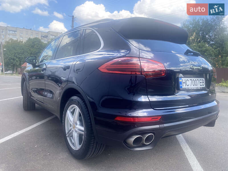 Позашляховик / Кросовер Porsche Cayenne 2016 в Львові фото 18 Позашляховик / Кросовер Porsche Cayenne 2016 в Львові