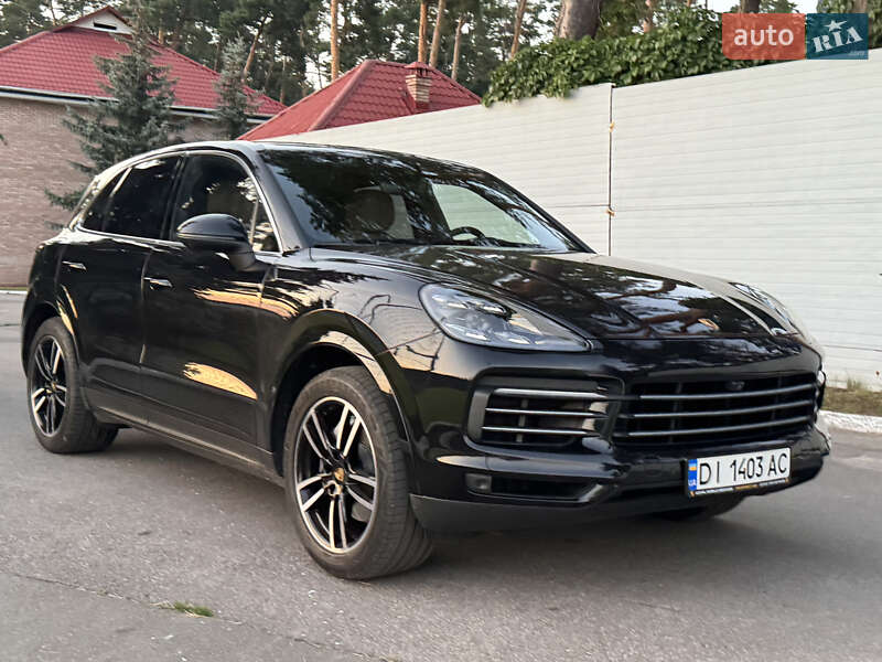 Porsche Cayenne 2019