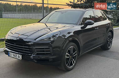 Внедорожник / Кроссовер Porsche Cayenne 2019 в 