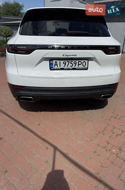 Позашляховик / Кросовер Porsche Cayenne 2019 в 