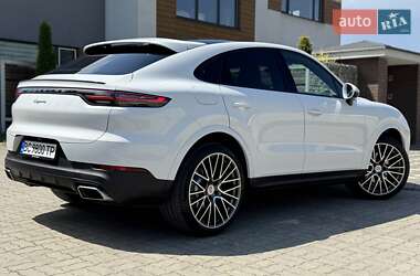 Внедорожник / Кроссовер Porsche Cayenne 2019 в 