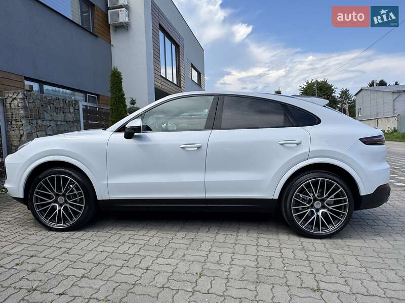 Позашляховик / Кросовер Porsche Cayenne 2019 в Стрию