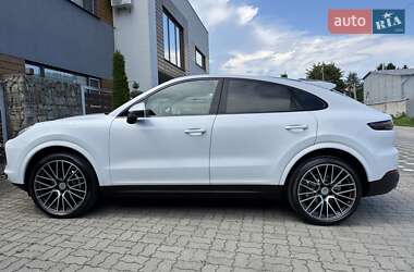 Внедорожник / Кроссовер Porsche Cayenne 2019 в 
