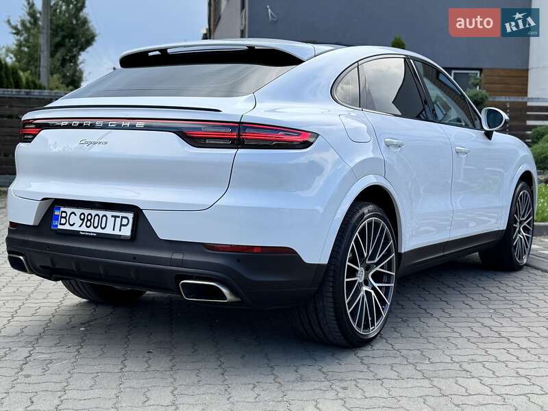 Позашляховик / Кросовер Porsche Cayenne 2019 в Стрию