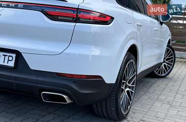 Внедорожник / Кроссовер Porsche Cayenne 2019 в 