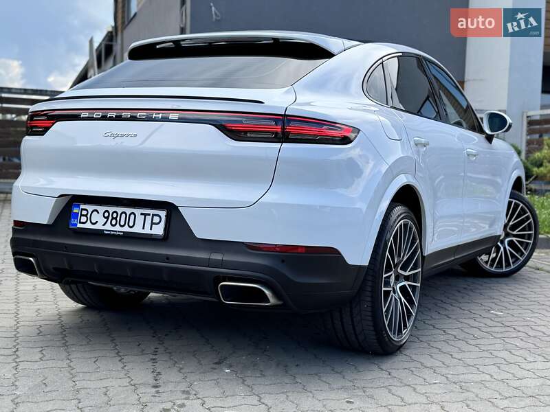 Позашляховик / Кросовер Porsche Cayenne 2019 в Стрию