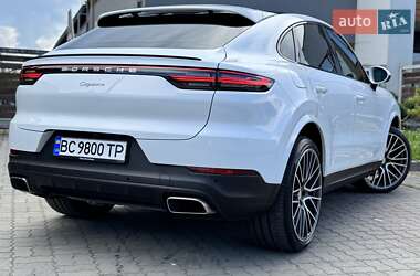 Внедорожник / Кроссовер Porsche Cayenne 2019 в 