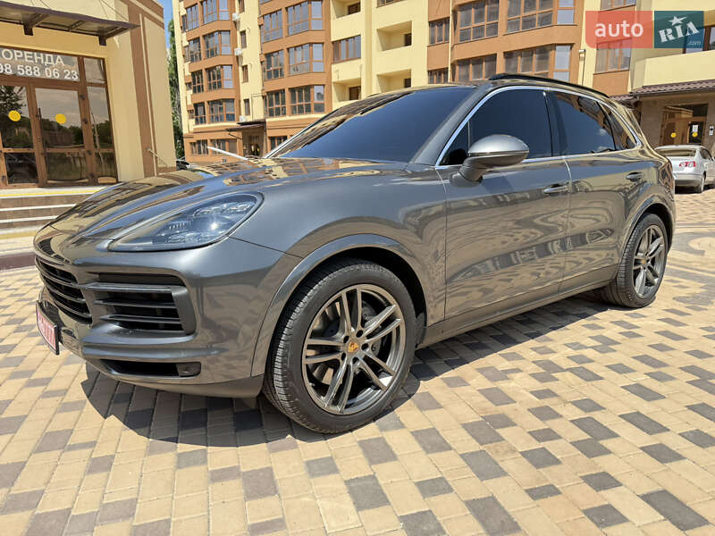 Porsche Cayenne 2020