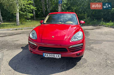 Внедорожник / Кроссовер Porsche Cayenne 2013 в 