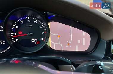 Внедорожник / Кроссовер Porsche Cayenne 2019 в 