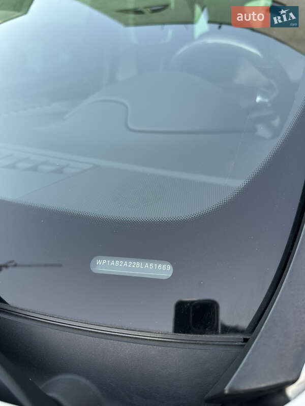 Внедорожник / Кроссовер Porsche Cayenne 2011 в Киеве