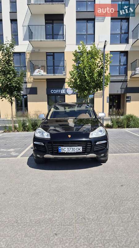 Позашляховик / Кросовер Porsche Cayenne 2008 в Пустомитах