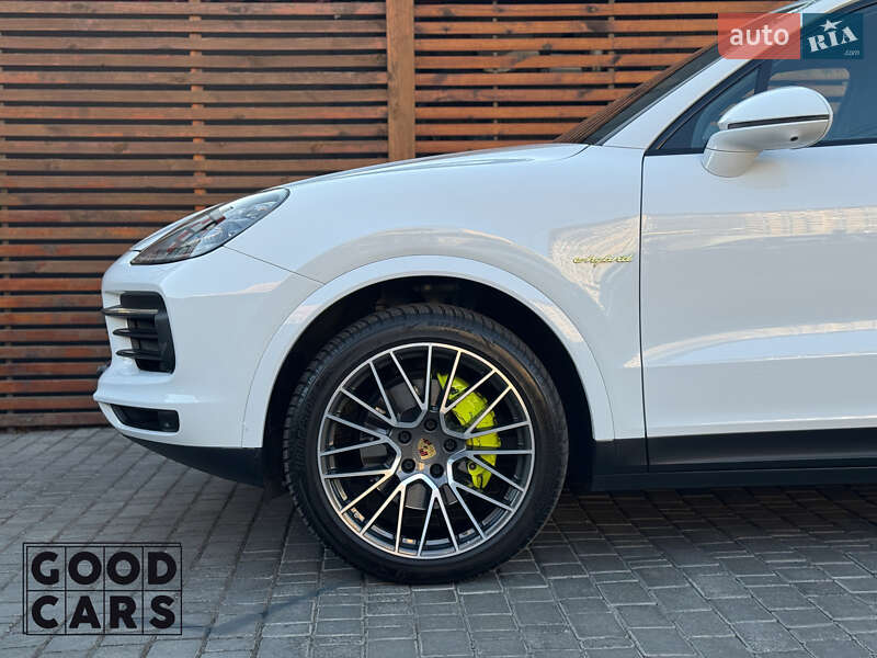Внедорожник / Кроссовер Porsche Cayenne 2020 в Одессе