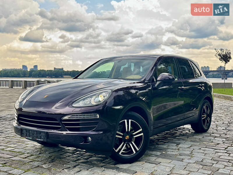 Porsche Cayenne 2012