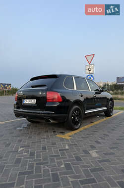 Внедорожник / Кроссовер Porsche Cayenne 2006 в 