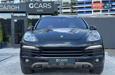 Внедорожник / Кроссовер Porsche Cayenne 2011 в 