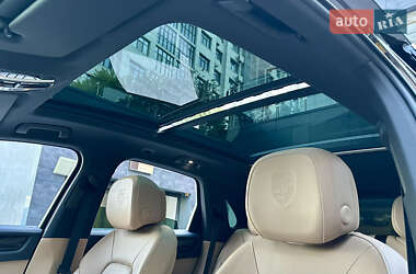 Внедорожник / Кроссовер Porsche Cayenne 2018 в 