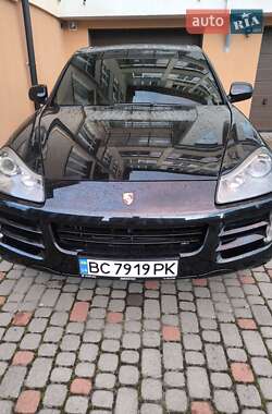 Внедорожник / Кроссовер Porsche Cayenne 2009 в 