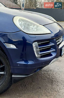 Внедорожник / Кроссовер Porsche Cayenne 2007 в 